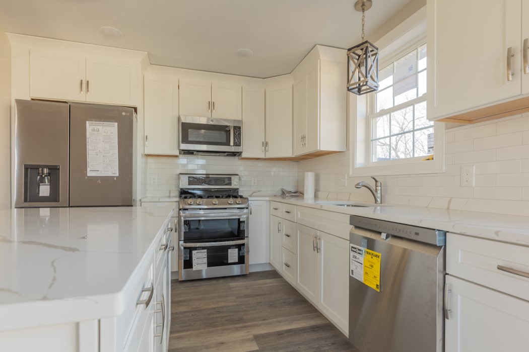 91 Ward Street Woonsocket, RI 02895 - Photo 6 of 28