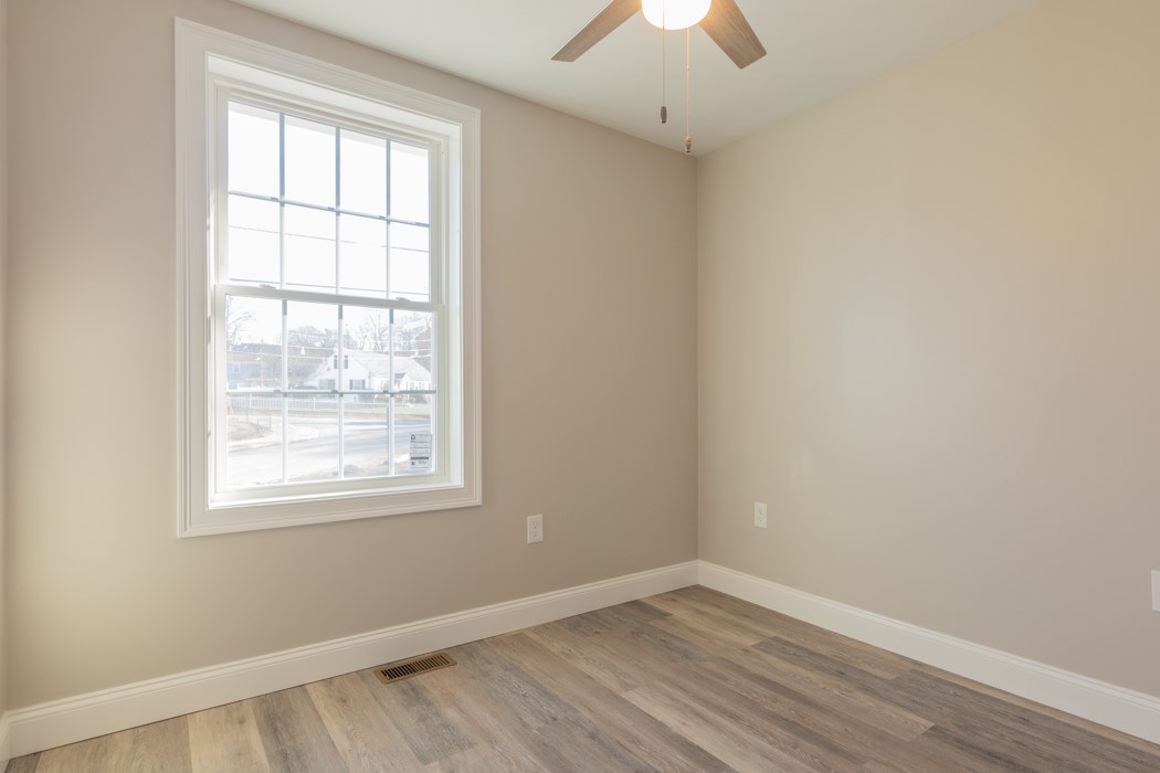 91 Ward Street Woonsocket, RI 02895 - Photo 8 of 28