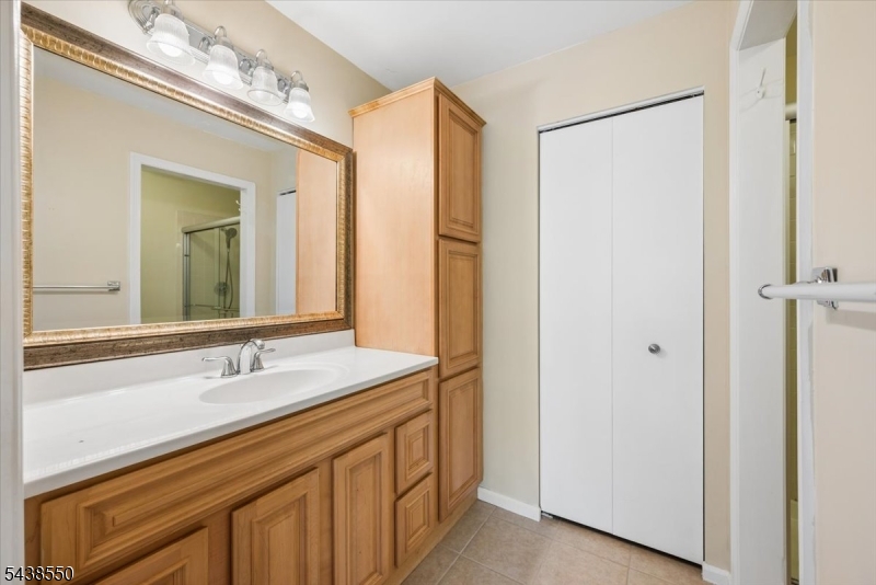 40 Ray Court Bedminster, NJ 07921 - Photo 22 of 25