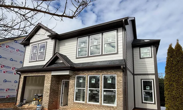 $359,900 | 433 Ambiance Court, Spartanburg, SC 29301