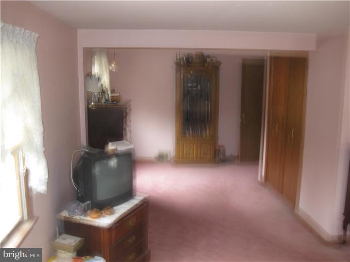 3352 York Rd. Buckingham, PA 18925 - Photo 9 of 12 Master Bedroom