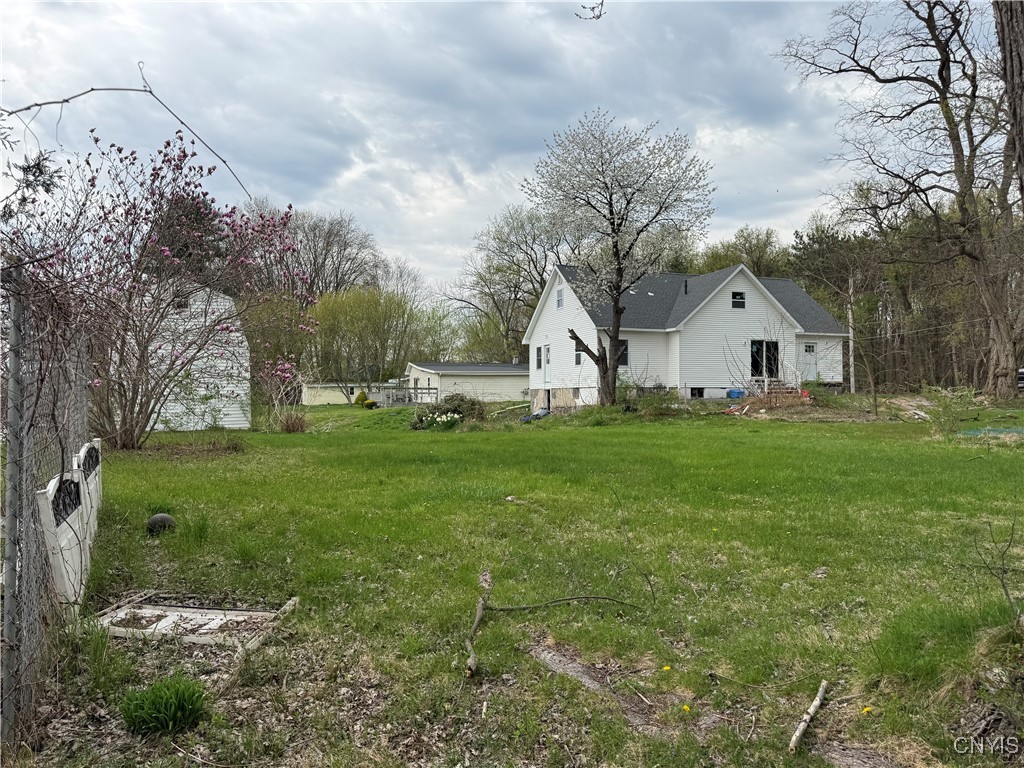 362 Long Branch Road Geddes, NY 13209 - Photo 8 of 38