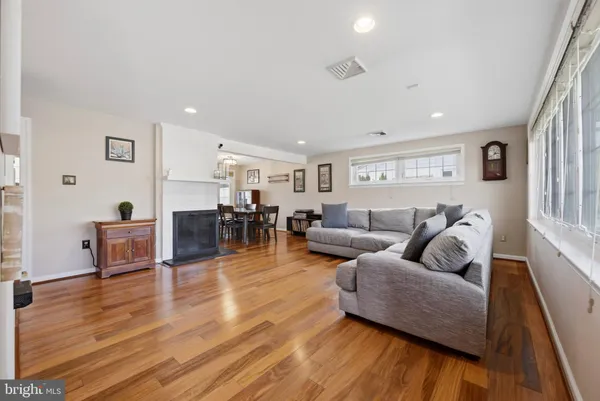 $465,000 | 637 School Line Drive, King of Prussia, PA 19406