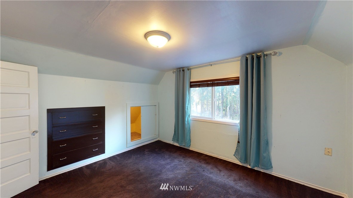 1818 Northwest Rude Road Poulsbo, WA 98370 - Photo 19 of 40 Gallery Image 19