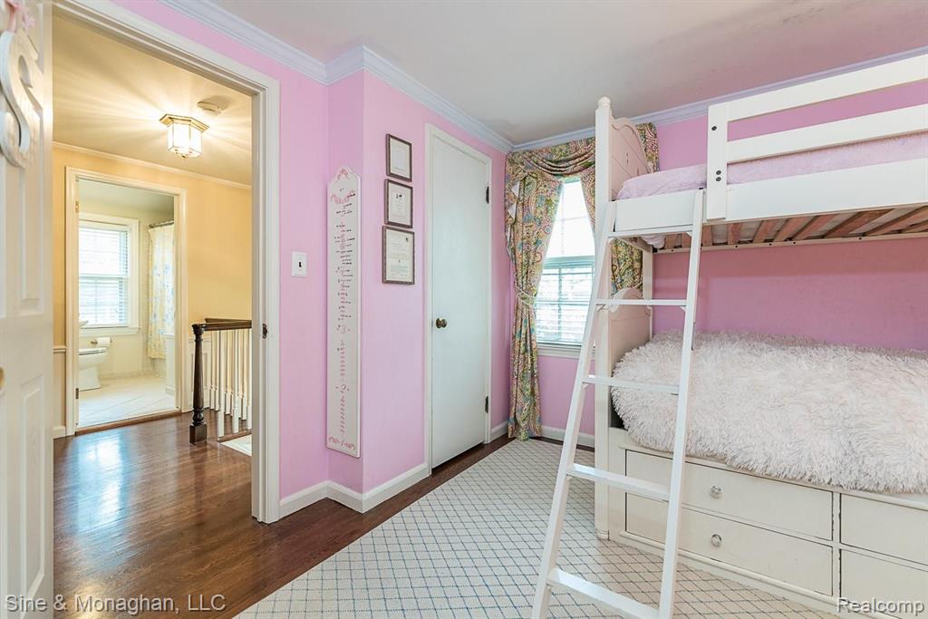 251 Moran Road Grosse Pointe Farms, MI 48236 - Photo 32 of 47
