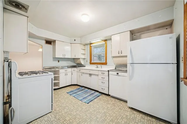 $179,900 | 131 Ohara Street, Greensburg, PA 15601