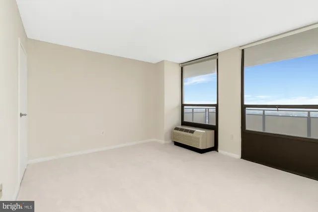 an empty room with entrance