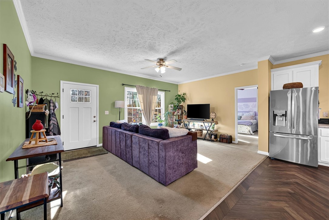 94 George Alewine Road Due West, SC 29639 - Photo 3 of 36 Gallery Image 3