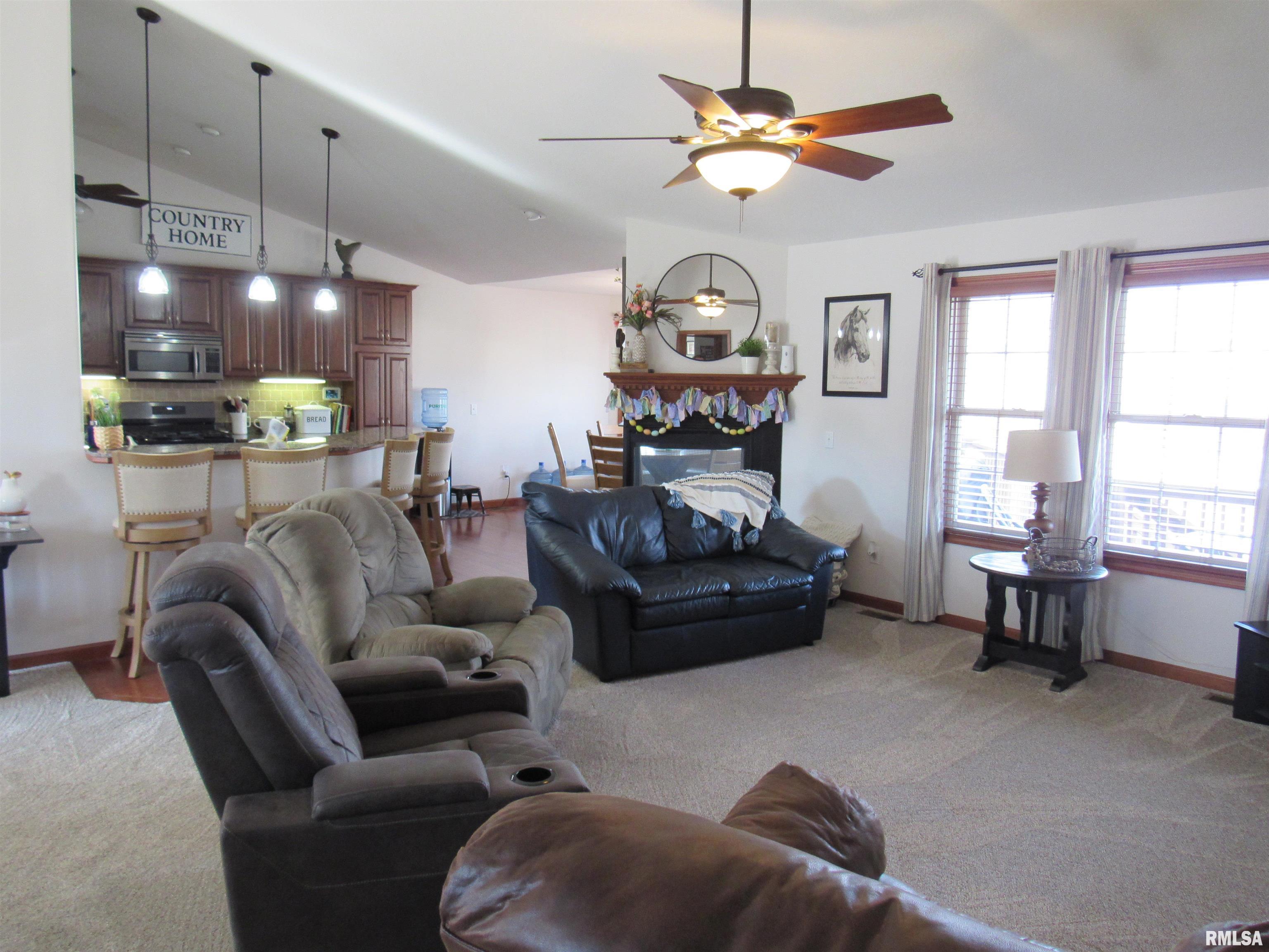 616 Garden Court Chatham, IL 62629 - Photo 14 of 50