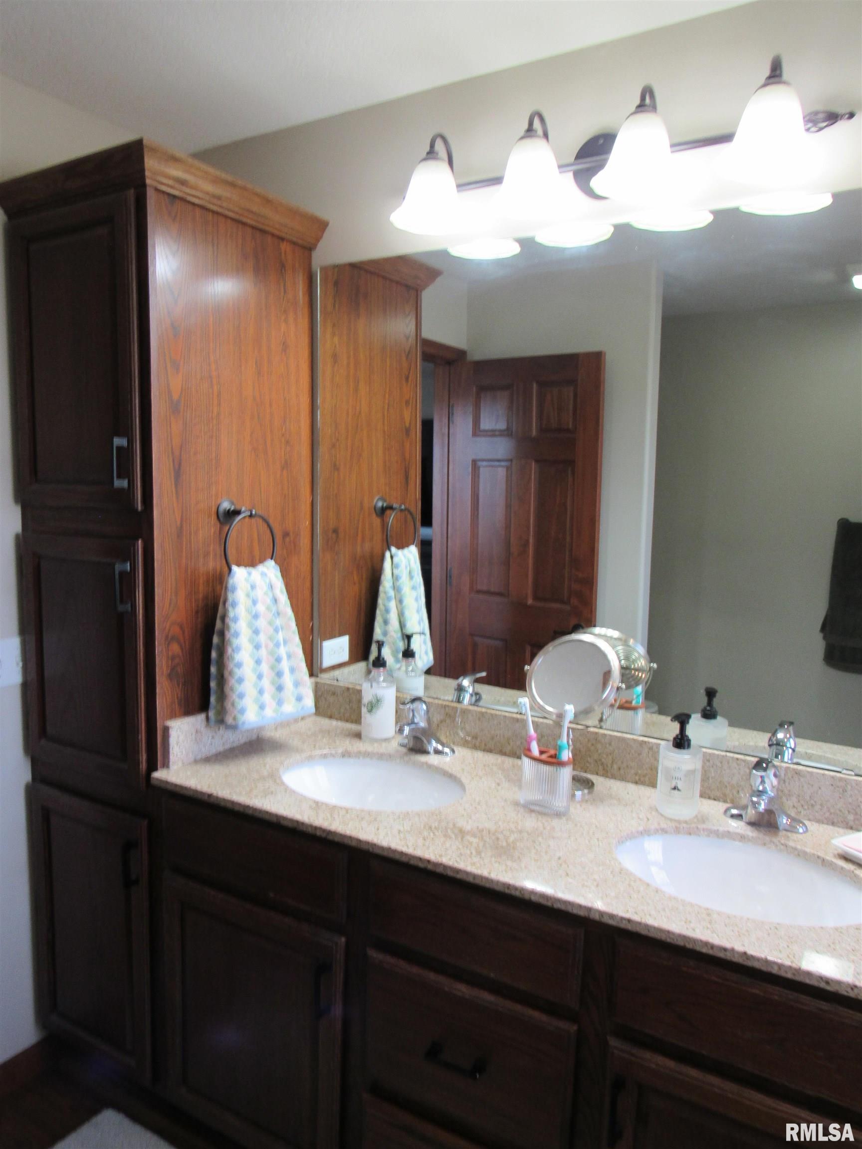 616 Garden Court Chatham, IL 62629 - Photo 28 of 50