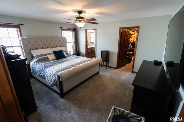 $405,000 | 616 Garden Court, Chatham, IL 62629