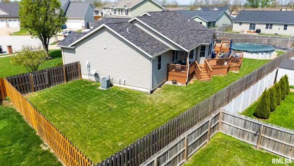 $405,000 | 616 Garden Court, Chatham, IL 62629