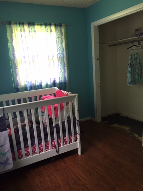 4190 Holiday Road Traverse City, MI 49686 - Photo 5 of 8 1836673-4.JPG