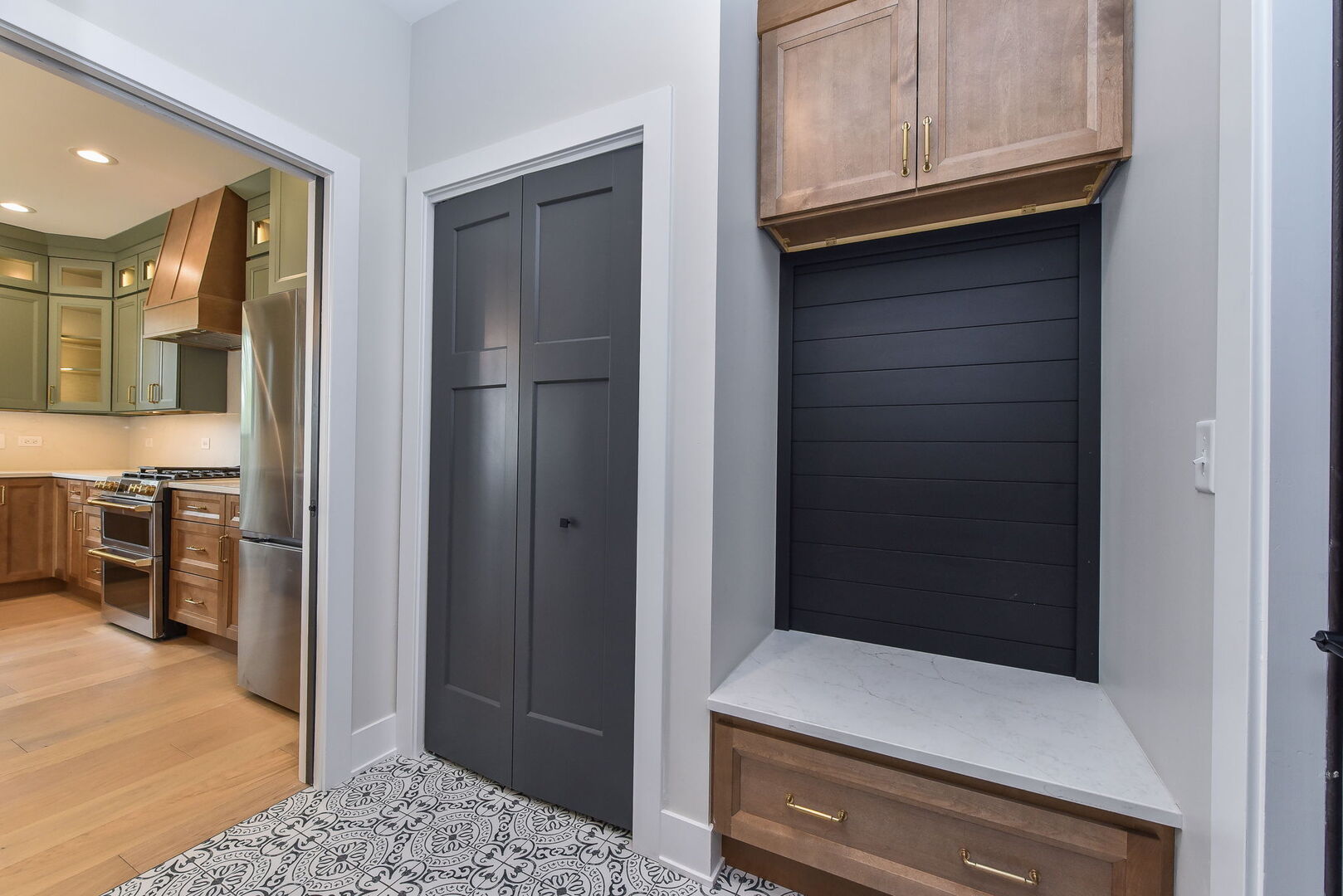 4600 Sterling Road Downers Grove, IL 60515 - Photo 17 of 42 Gallery Image 17