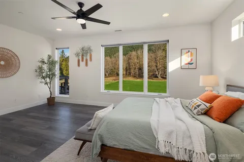 $1,999,500 | 10210 428th Avenue Southeast, North Bend, WA 98045