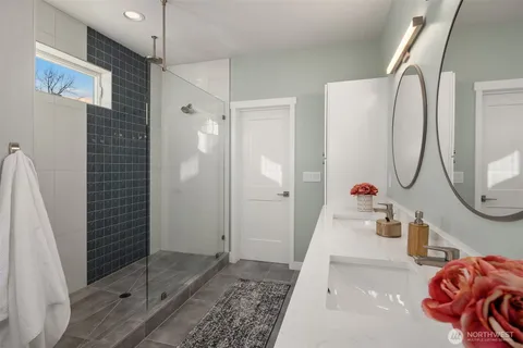 $1,999,500 | 10210 428th Avenue Southeast, North Bend, WA 98045