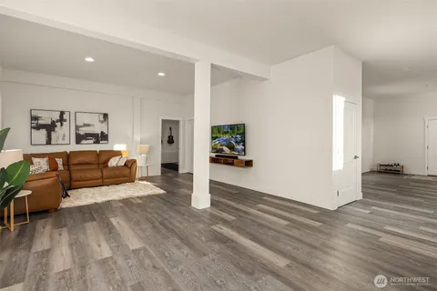 $1,999,500 | 10210 428th Avenue Southeast, North Bend, WA 98045