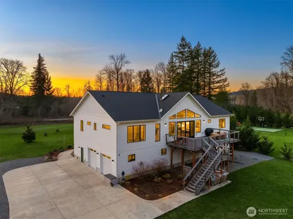 $1,999,500 | 10210 428th Avenue Southeast, North Bend, WA 98045
