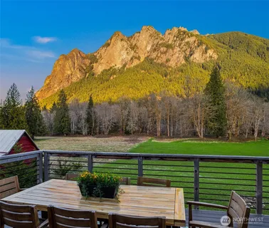 $1,999,500 | 10210 428th Avenue Southeast, North Bend, WA 98045