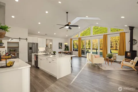 $1,999,500 | 10210 428th Avenue Southeast, North Bend, WA 98045