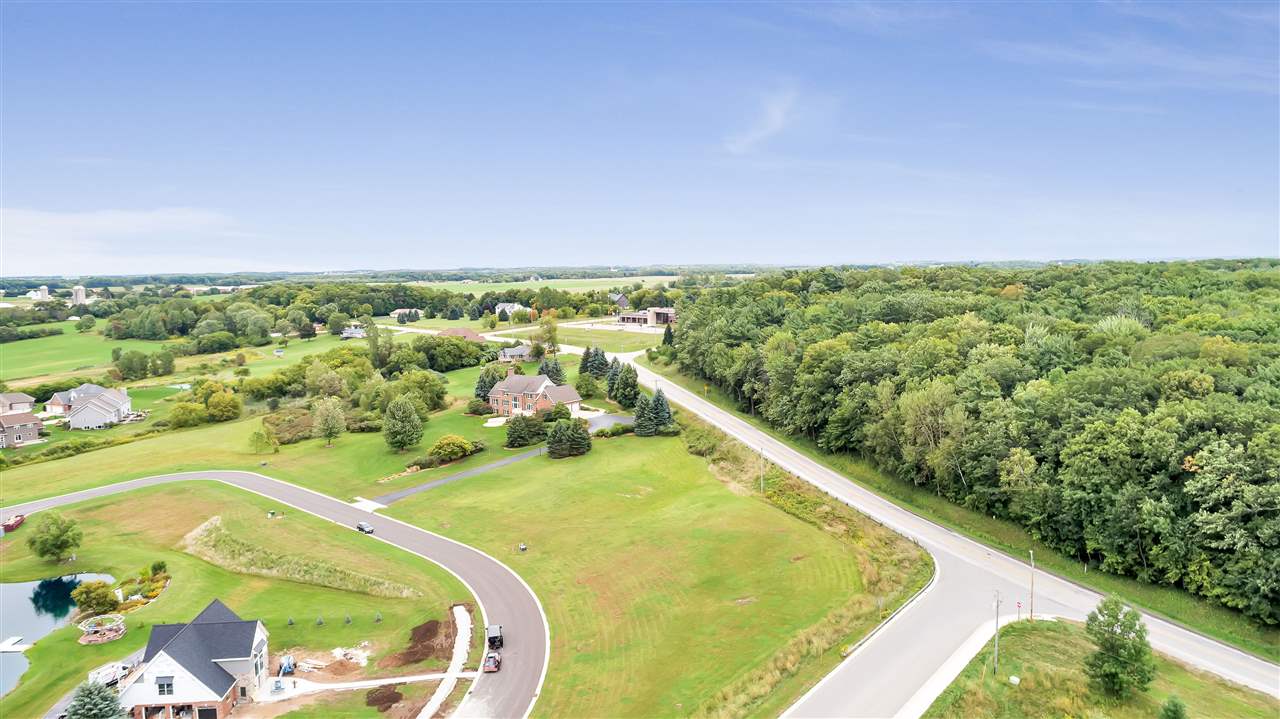 5108 Achates Court, Unit 1 De Pere, WI 54115 - Photo 2 of 2