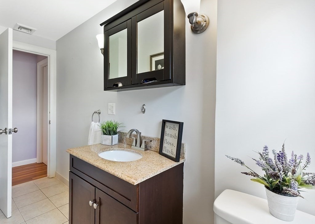 179 Rumney Road Revere, MA 02151 - Photo 11 of 29 Gallery Image 11