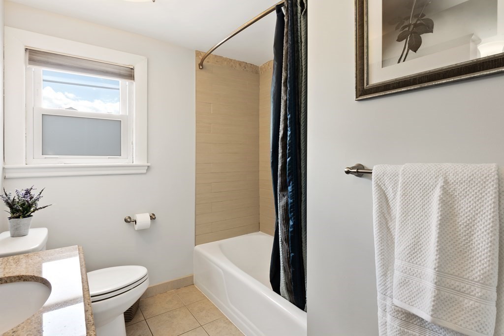 179 Rumney Road Revere, MA 02151 - Photo 12 of 29 Gallery Image 12