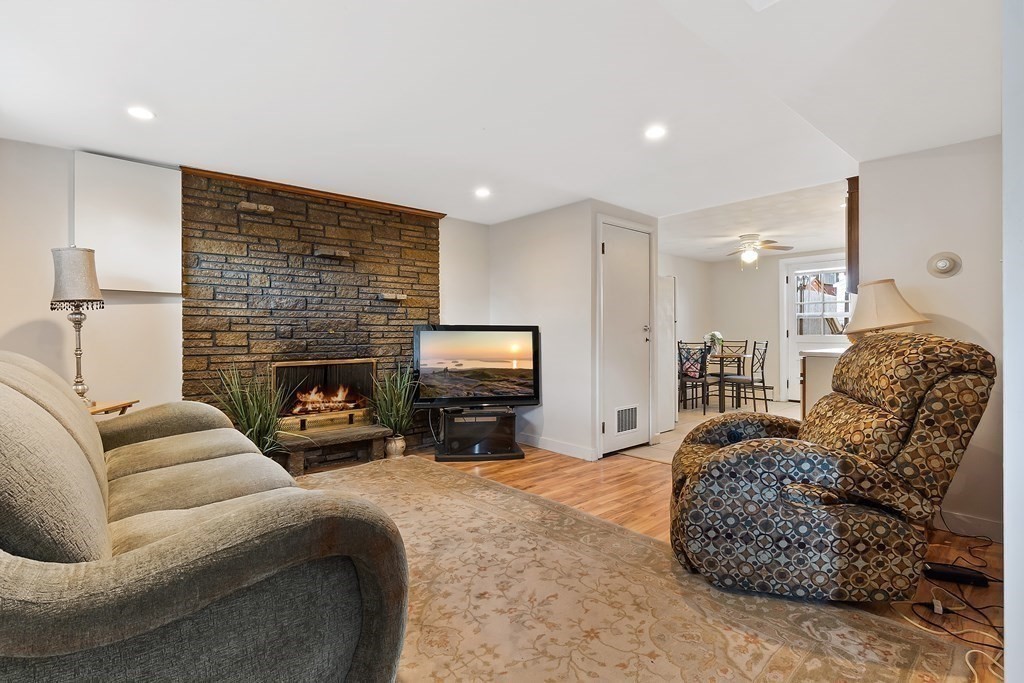 179 Rumney Road Revere, MA 02151 - Photo 17 of 29 Gallery Image 17