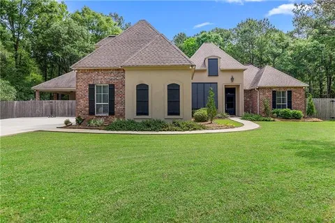 $449,500 | 108 Secluded Forest Way, Madisonville, LA 70447
