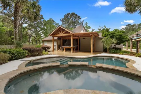 $449,500 | 108 Secluded Forest Way, Madisonville, LA 70447