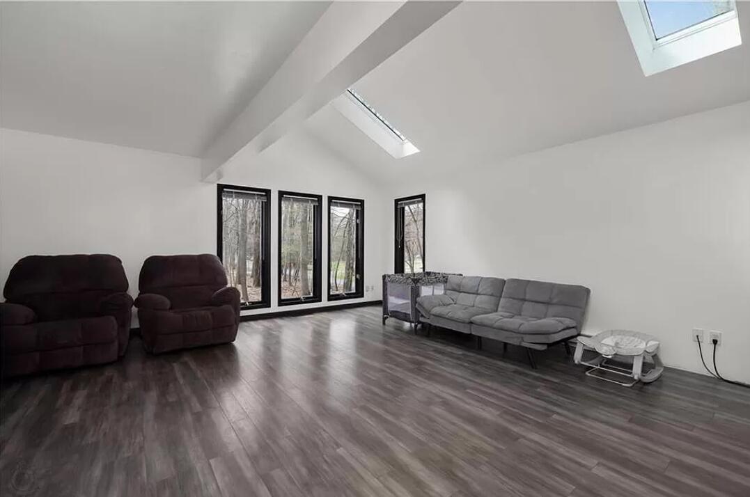 4262 Wintergreen Road East Stroudsburg, PA 18302 - Photo 15 of 30 Family Room