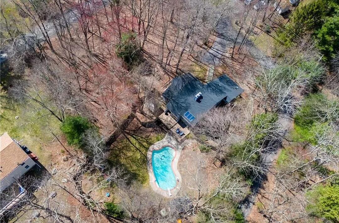 4262 Wintergreen Road East Stroudsburg, PA 18302 - Photo 27 of 30 Overhead 1