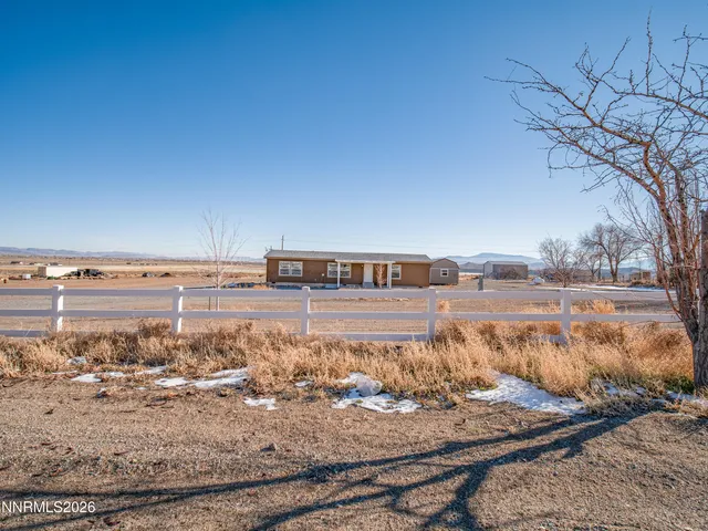 $350,000 | 50 Locust Drive, Yerington, NV 89447