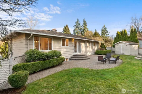 $1,150,000 | 14423 75th Avenue Northeast, Kirkland, WA 98034