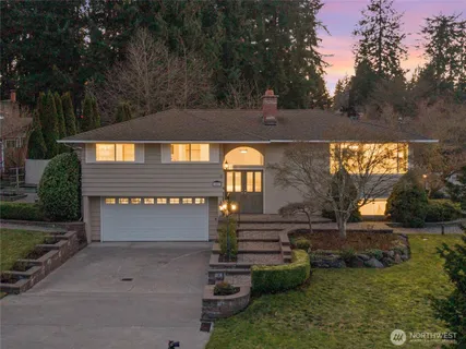 $1,150,000 | 14423 75th Avenue Northeast, Kirkland, WA 98034