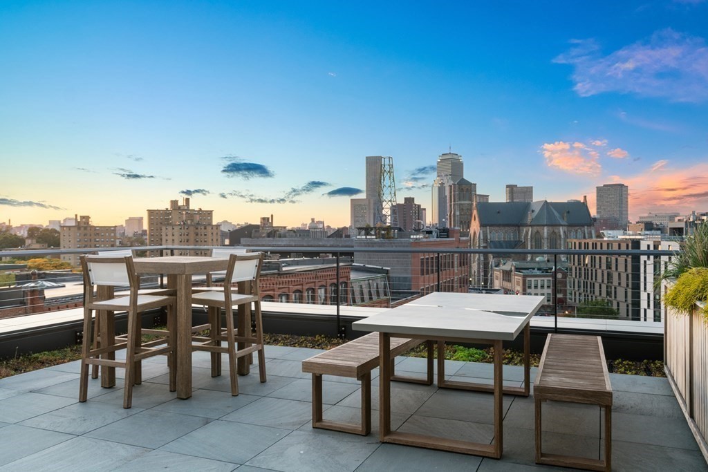 76 Wareham Street, Unit 5C Boston, MA 02118 - Photo 22 of 29 a view of a terrace