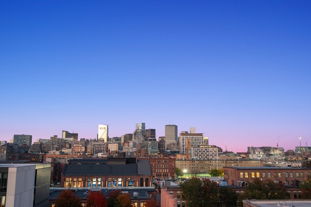 76 Wareham Street, Unit 5C Boston, MA 02118 - Photo 28 of 29 a view of a city
