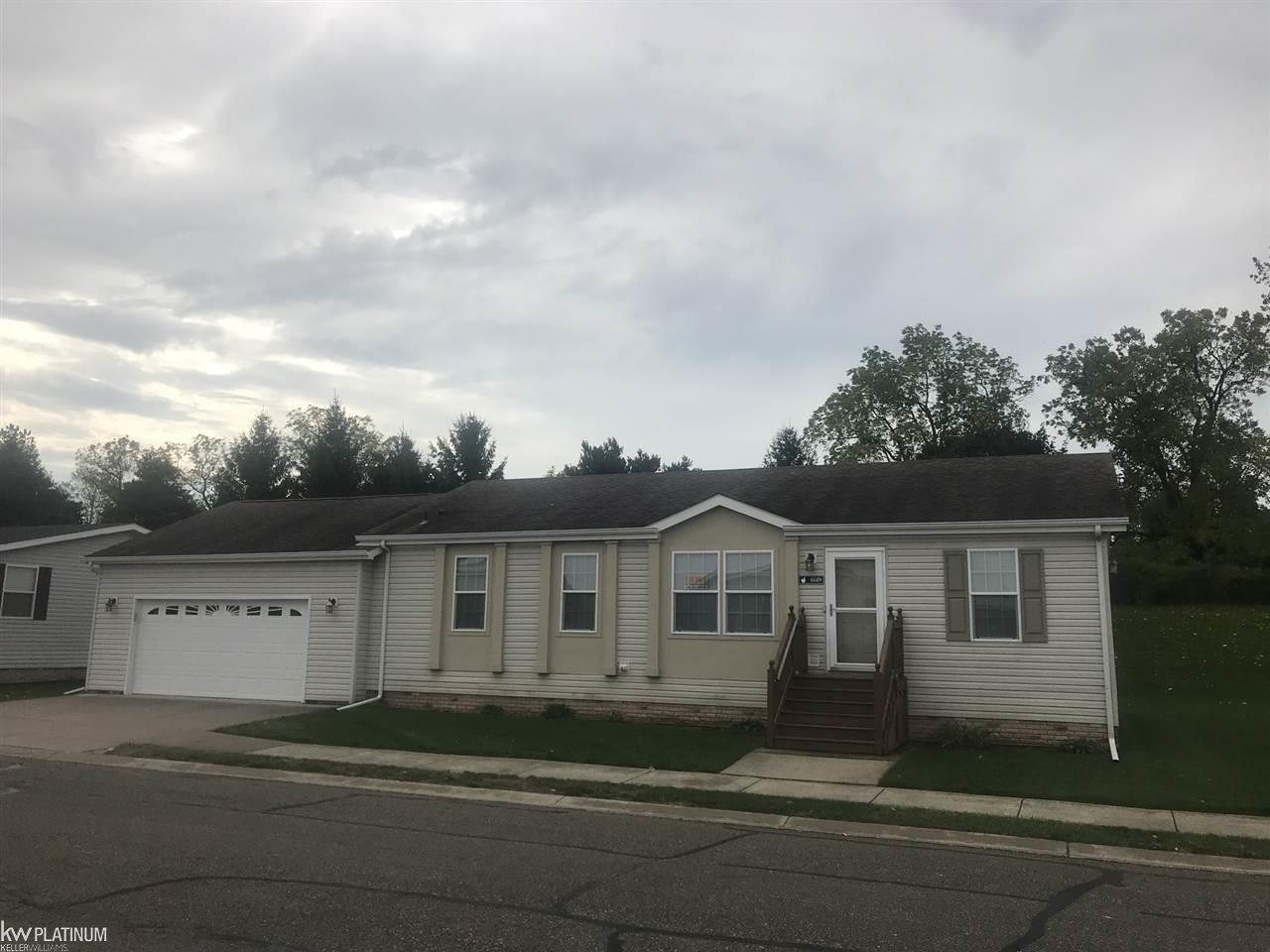 6149 Addison Way Fenton, MI 48430 - Photo 1 of 20 Gallery Image 1