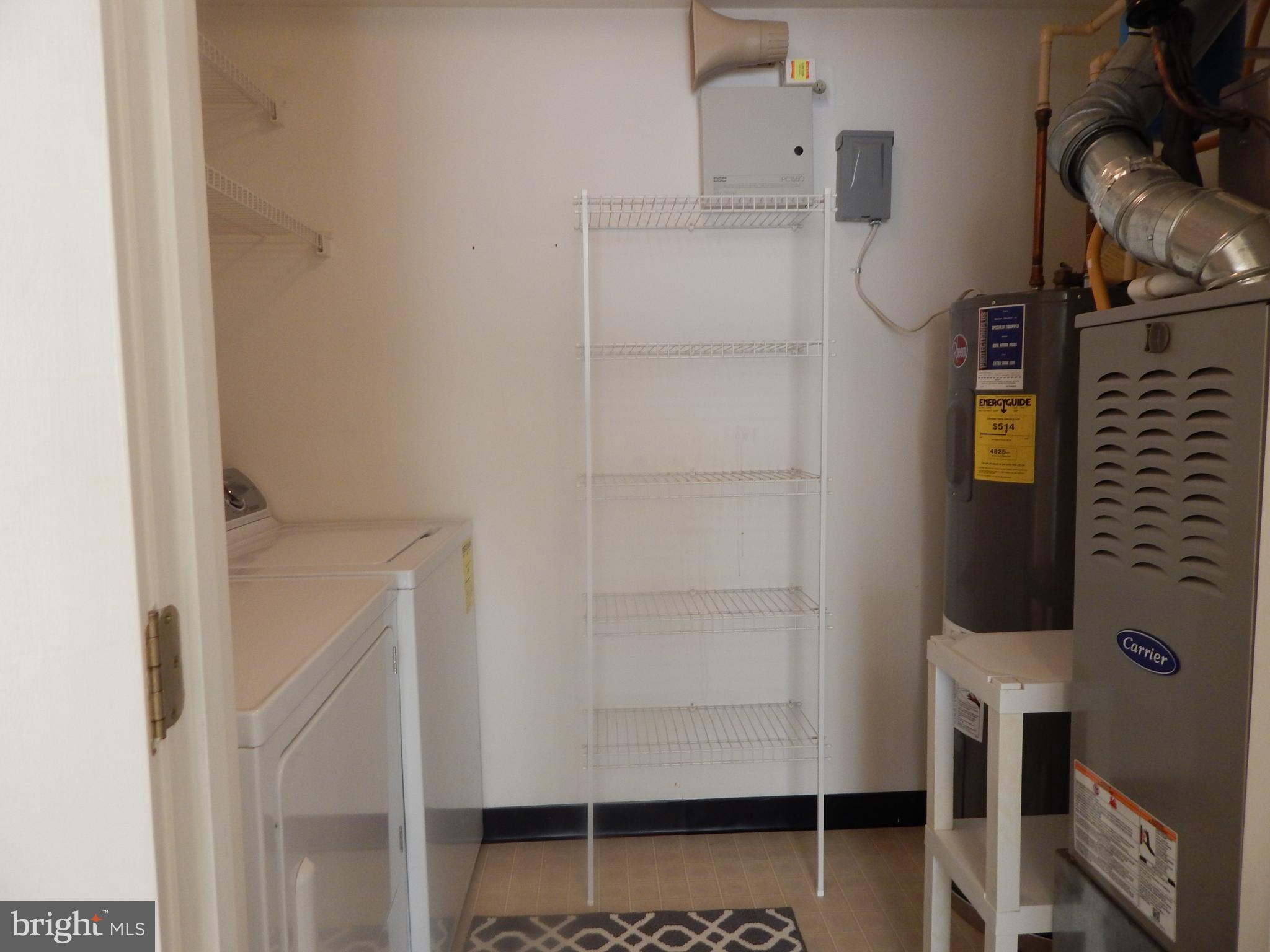 4543 Aspen Mill Road Baltimore, MD 21236 - Photo 20 of 37 Spacious laundry/utility room!