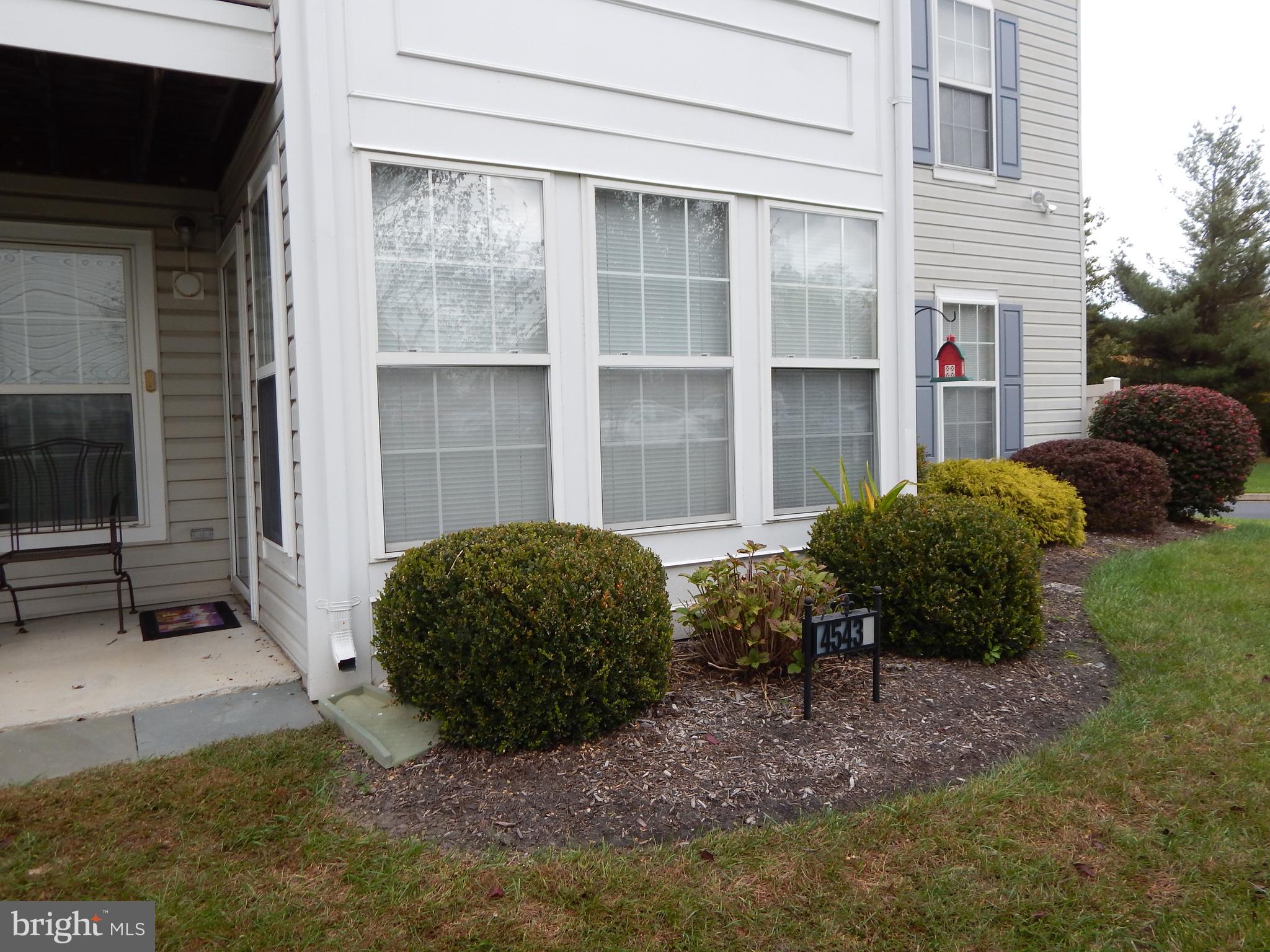 4543 Aspen Mill Road Baltimore, MD 21236 - Photo 35 of 37 Nice landscaping!