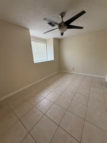 $1,800 | 2477 Emerald Ridge Loop, Tallahassee, FL 32303