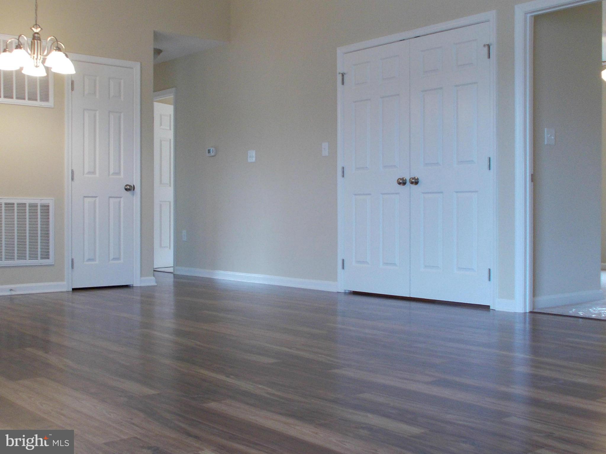 82 Dimension Road Inwood, WV 25428 - Photo 5 of 14 Interior (General)