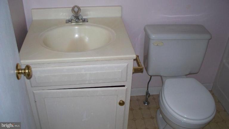 1431 White Hall Road White Hall, MD 21161 - Photo 18 of 19 Bath #1