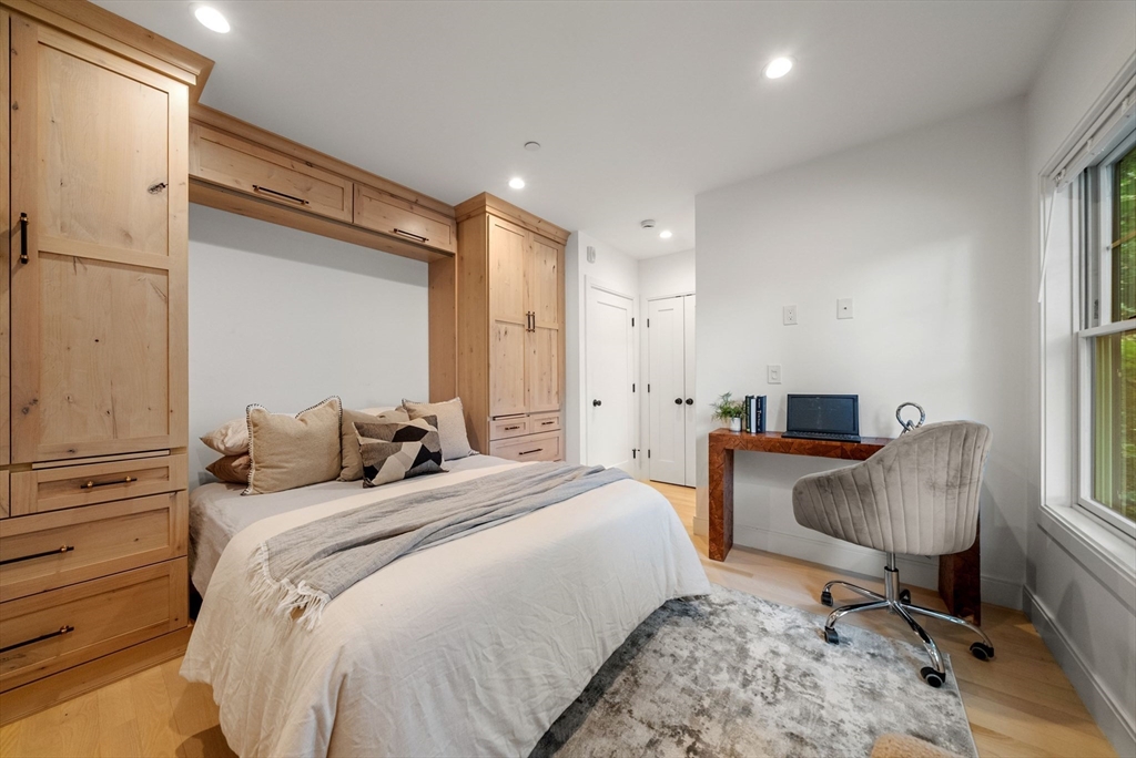 108 R Mt Pleasant Avenue, Unit 108R Boston, MA 02119 - Photo 26 of 37