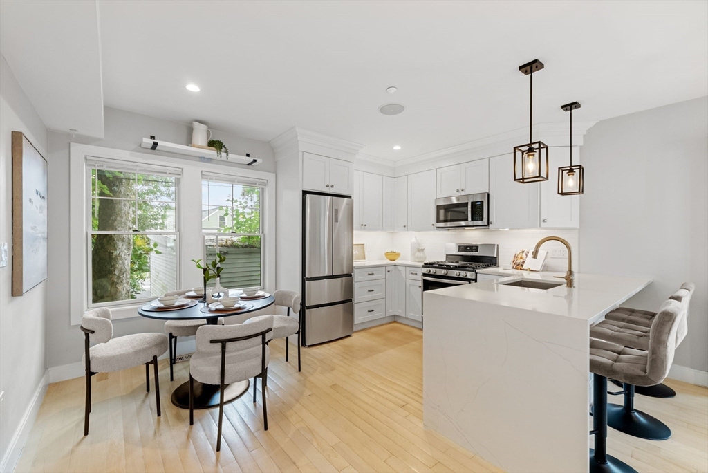 108 R Mt Pleasant Avenue, Unit 108R Boston, MA 02119 - Photo 7 of 37