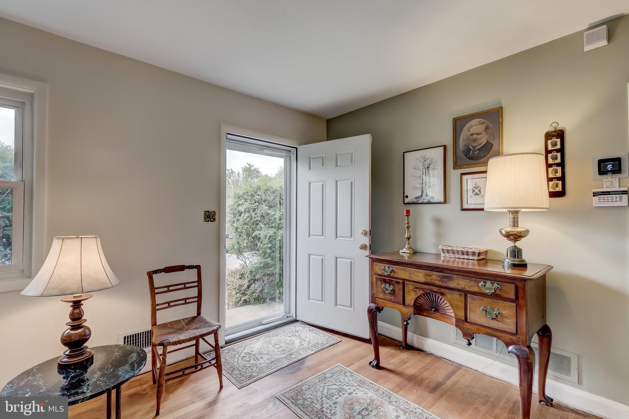 8408 Saunders Road Lutherville-Timonium, MD 21093 - Photo 3 of 50 Gallery Image 3