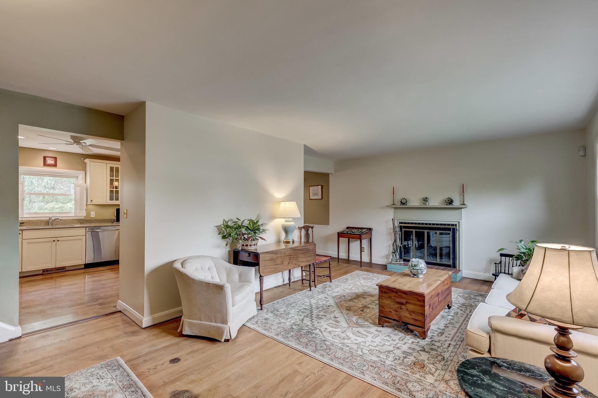 8408 Saunders Road Lutherville-Timonium, MD 21093 - Photo 4 of 50 Gallery Image 4
