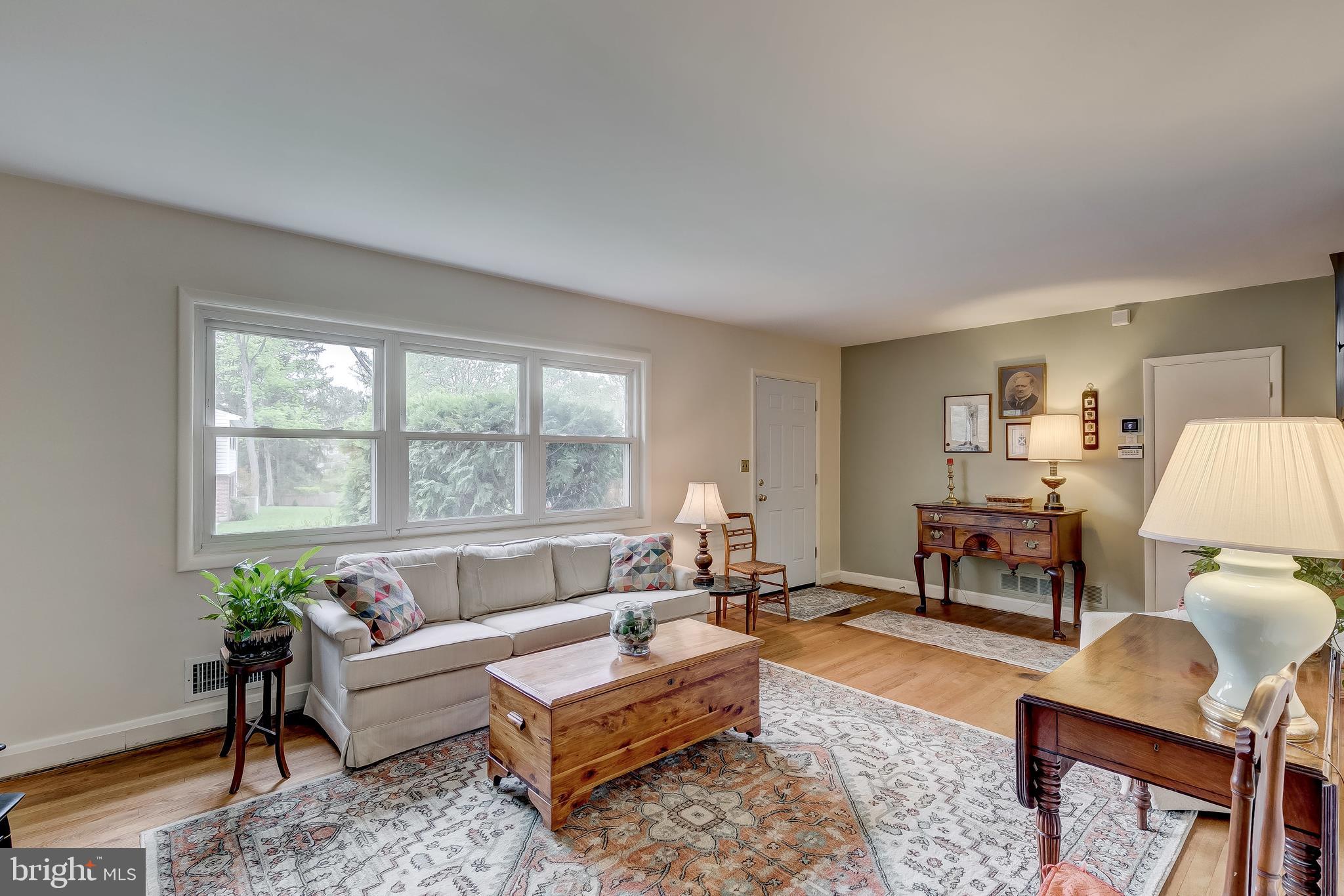 8408 Saunders Road Lutherville-Timonium, MD 21093 - Photo 6 of 50 Gallery Image 6