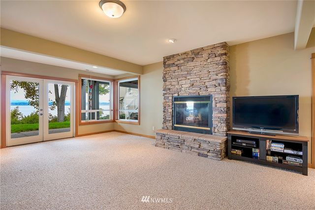$1,131,000 | 8725 Oertel Drive, Blaine, WA 98230