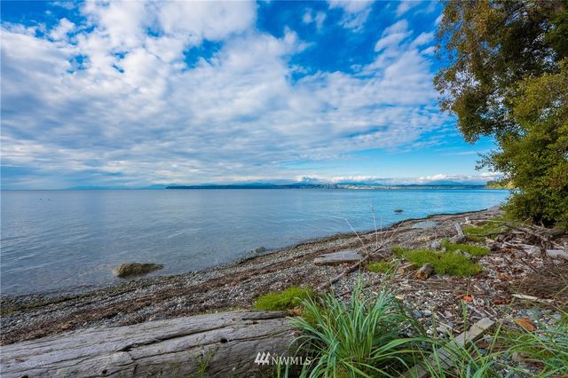 $1,131,000 | 8725 Oertel Drive, Blaine, WA 98230